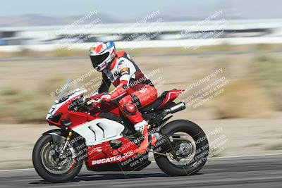 media/Oct-26-2025-Race Pace (Sun) [[c1447ca738]]/Verified/3-Turn 14 Exit Pans (1030am)/